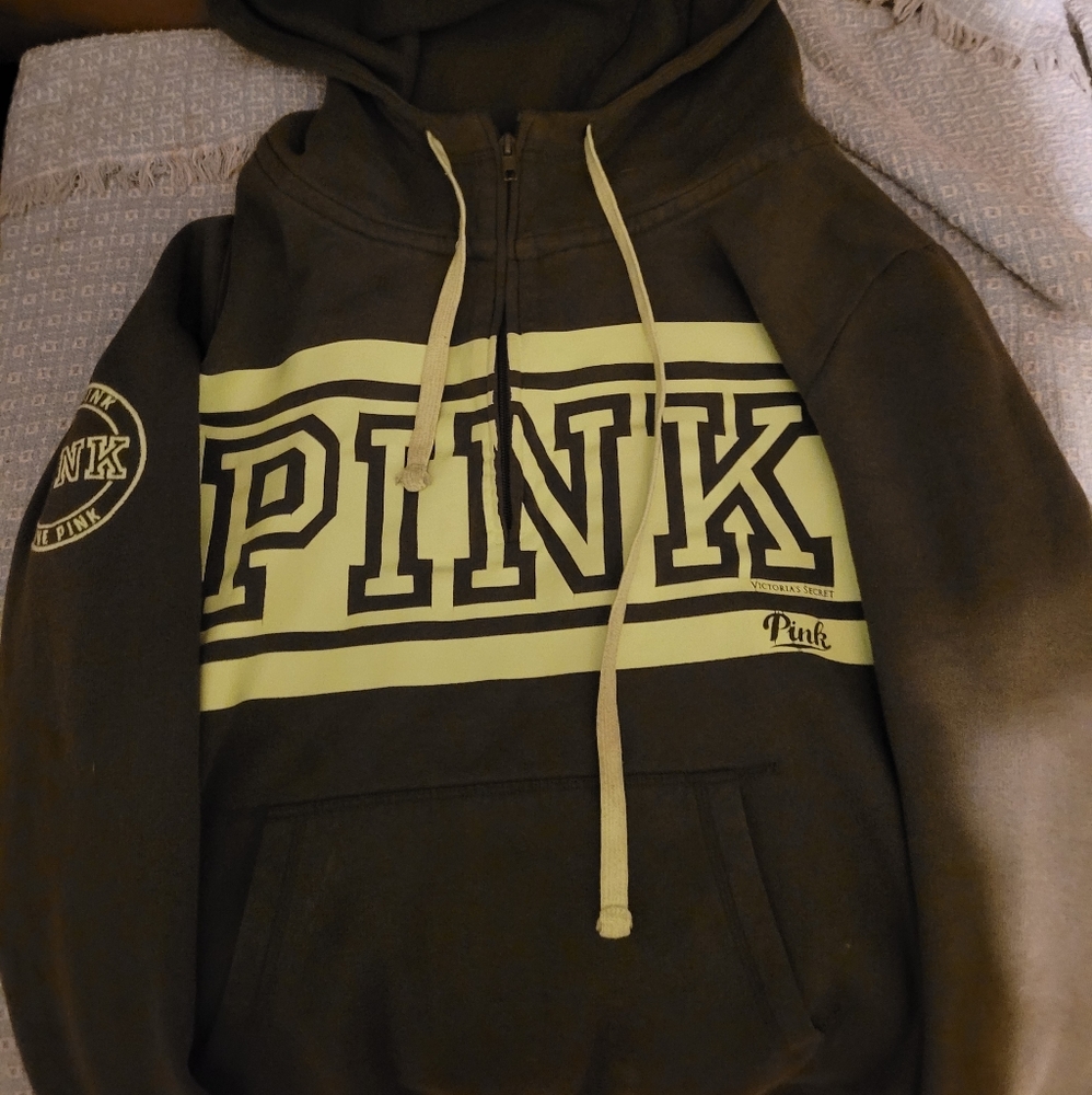 Size large Victoria Secret Pink hoodie